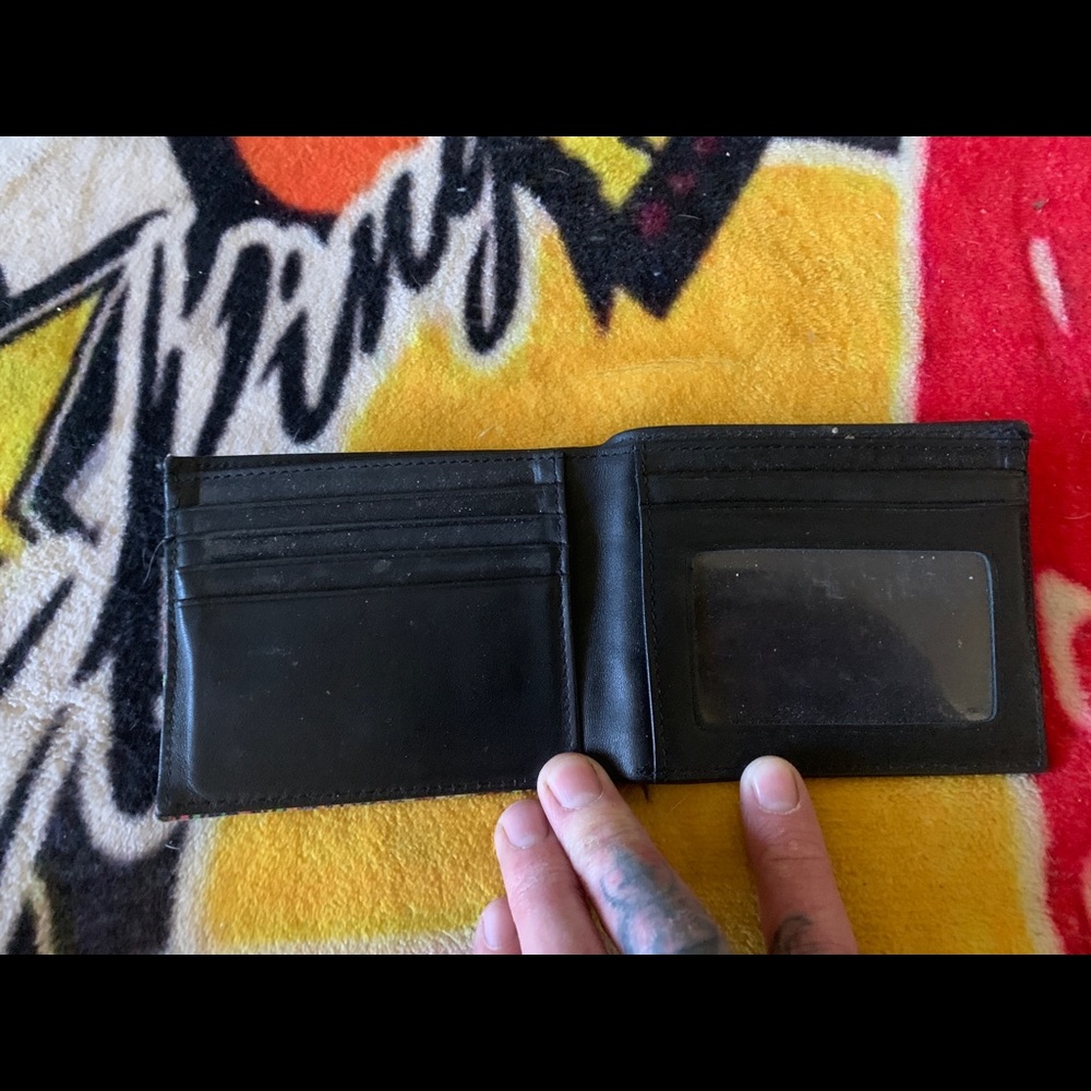 Unique wallet - Picture 2 of 3